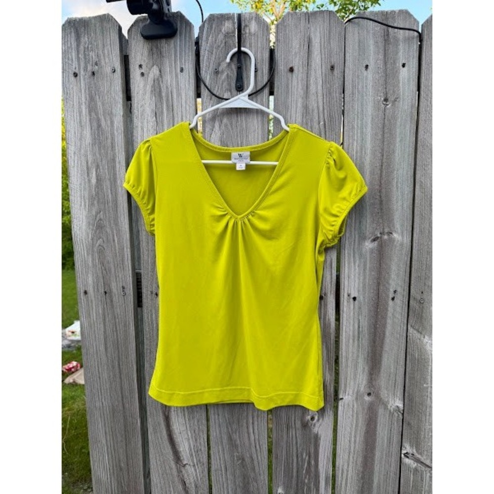 Worthington Stretch Chartreuse Green V-Neck Puff Cap Sleeve Top Womens Medium